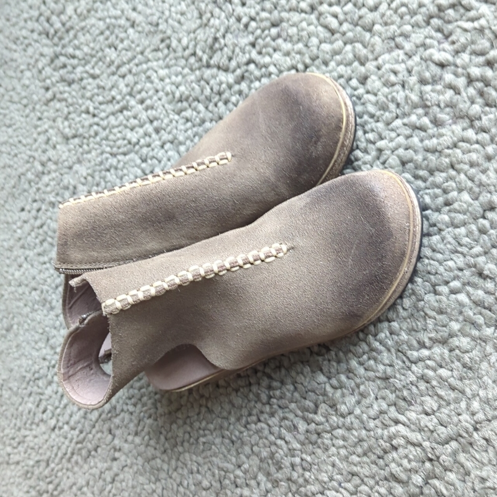 Antelope shoes, size 40, style421